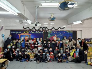2021-2022聖誕節小學部聯歡活動_1218_照片21